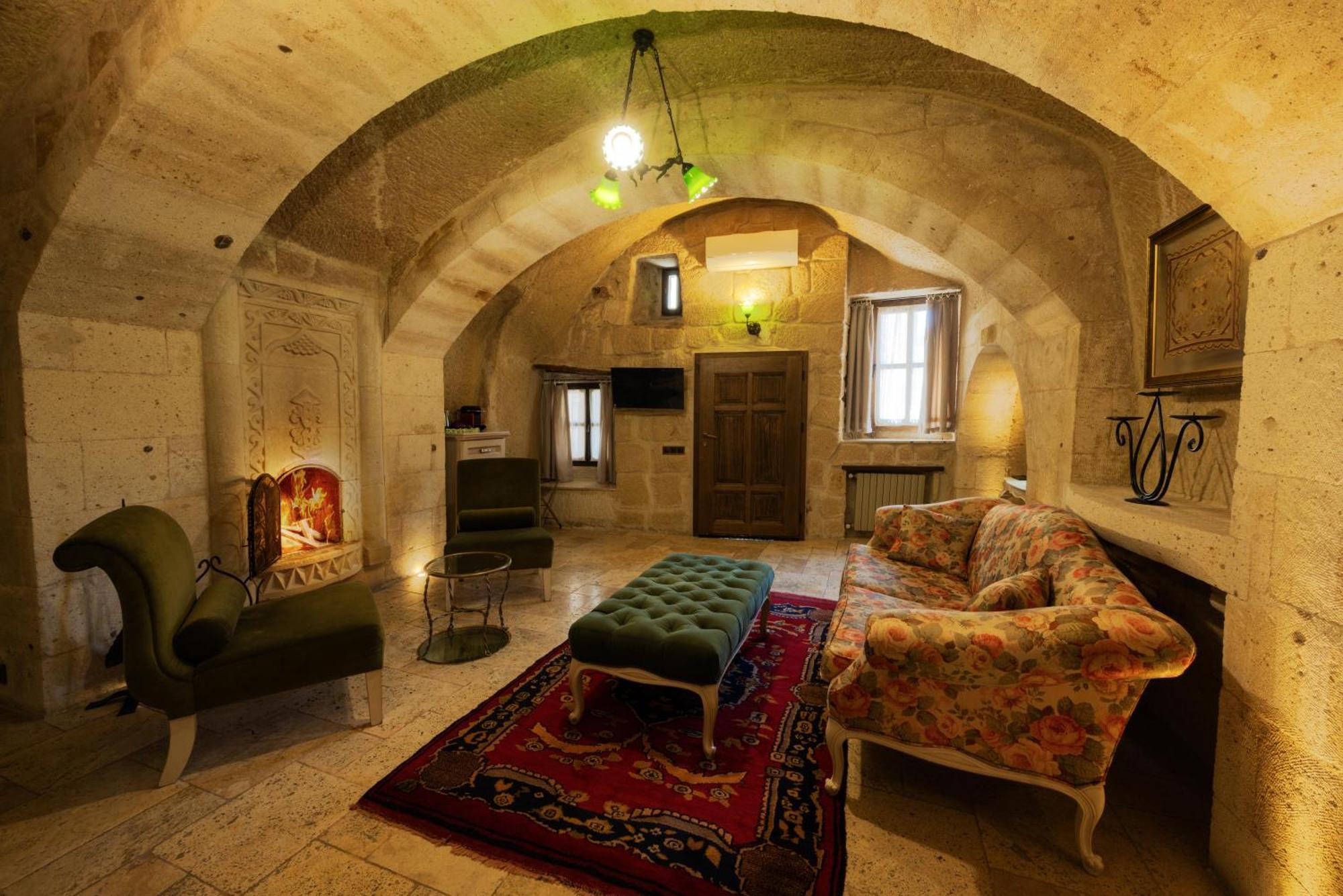 Tafoni Houses Cave Hotel Ortahisar Eksteriør bilde